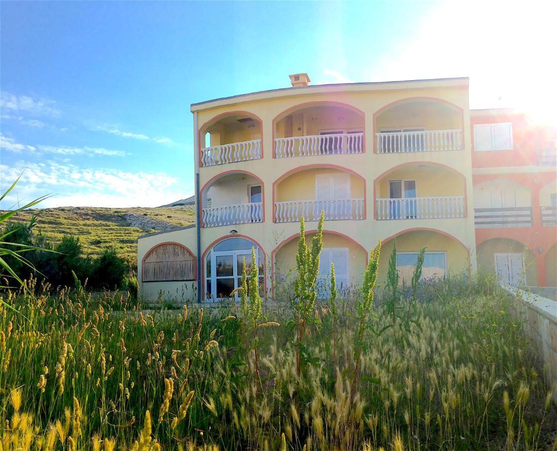 Villa Luka Pag Town Exterior photo